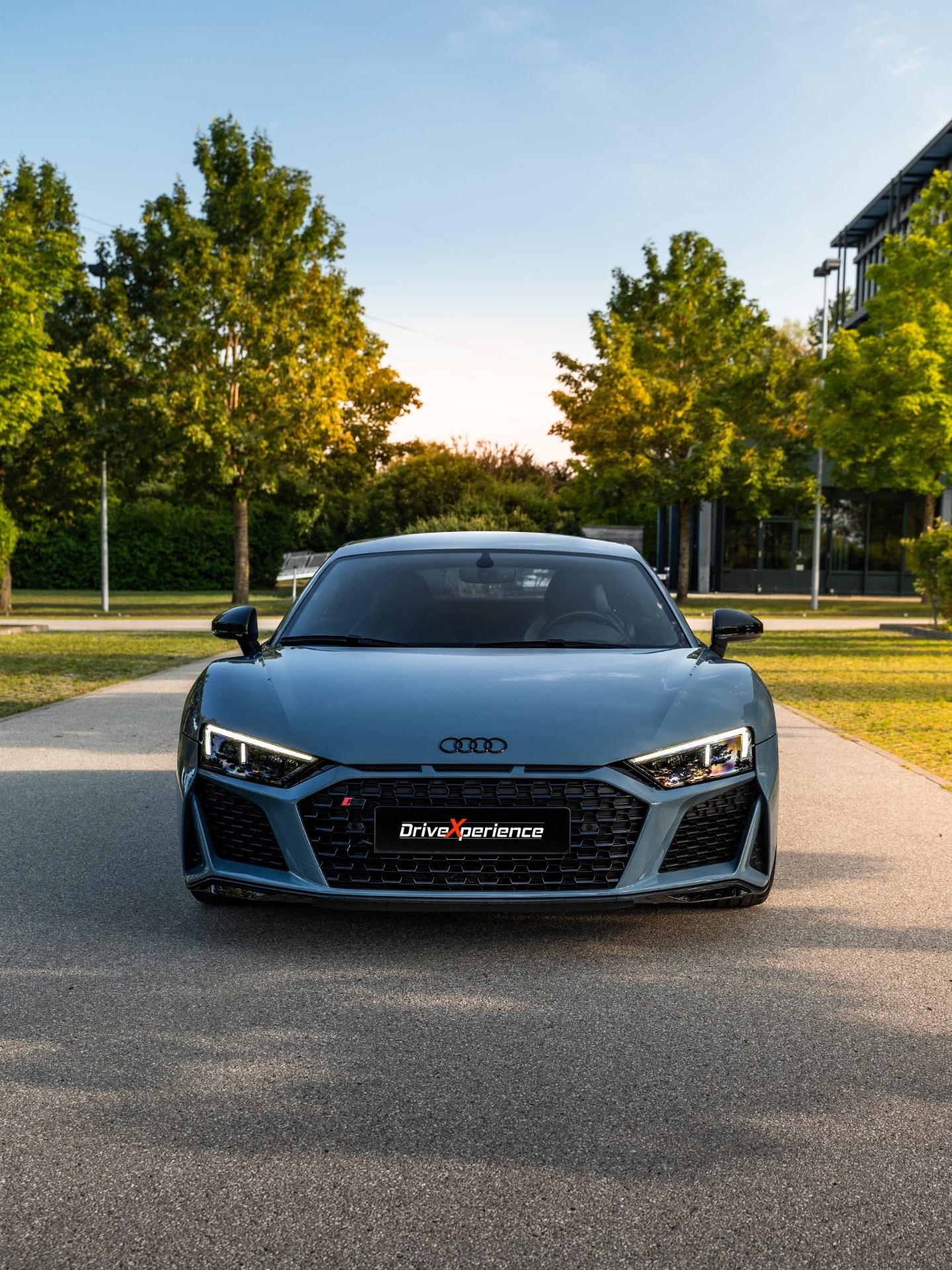 Audi R8 V10 mieten – Sportwagen-Firmenevent & Mitarbeiter-Incentive im Saarland